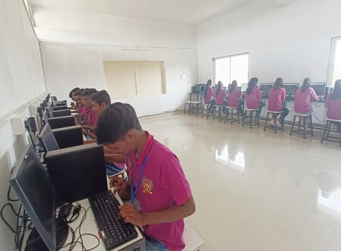 Computer engineering students in lab